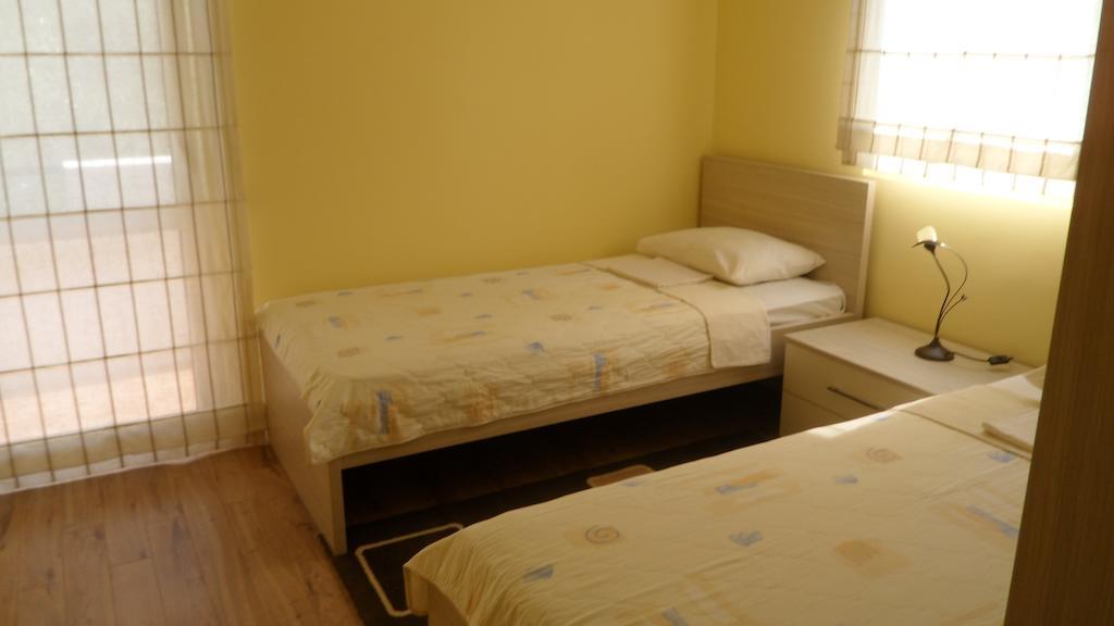 Apartments Marovic Luštica Exterior foto